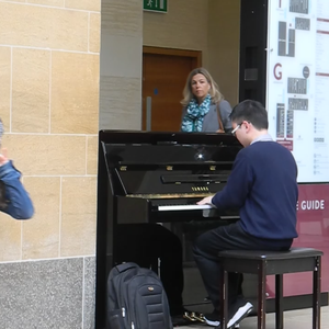 90岁老太婆乱婬
